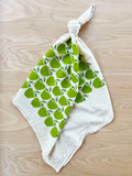 flour sack tea towel . green apple